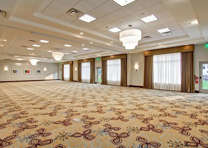 Hilton Garden Inn Woodbridge