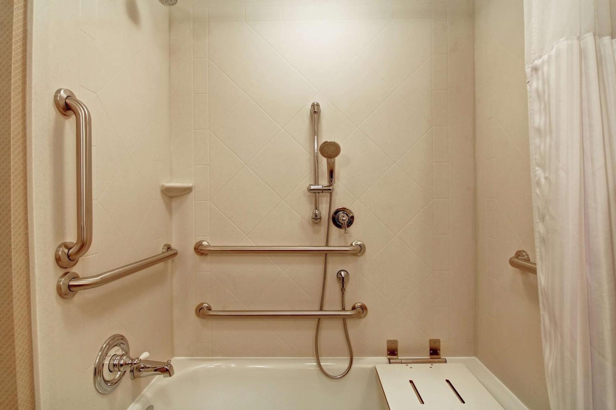 Hilton Garden 3* Woodbridge